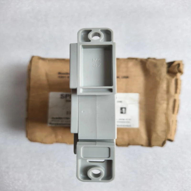 REL15002D SCHNEIDER REL15002D SCHNEIDER     PROTECTION RELAY P1F thumbnail 7169
